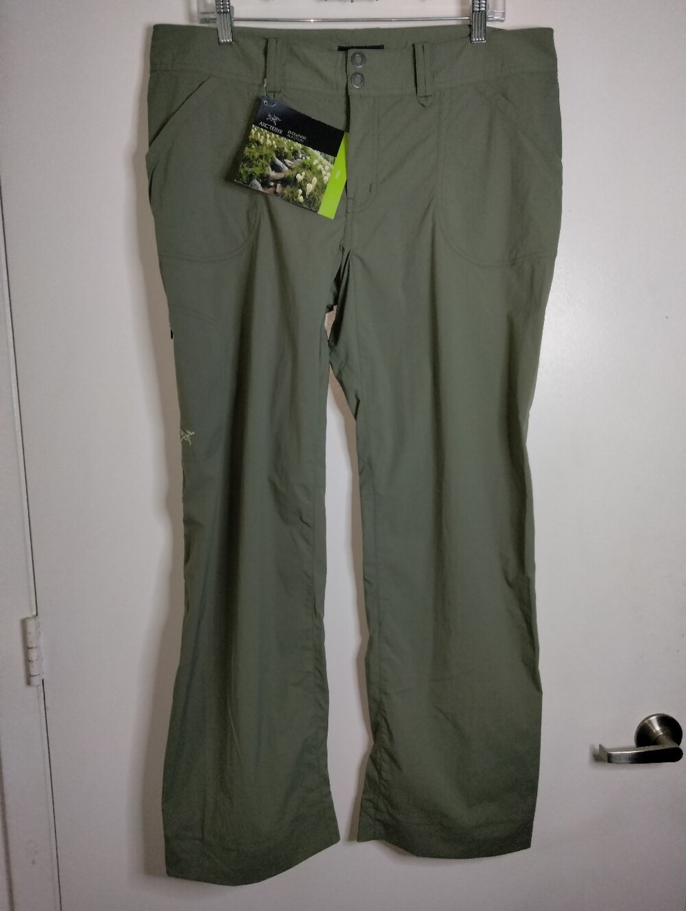 Arc'teryx (Size 12) Olive Green 32" Chinos - Lightweight Outdoor Pants (NEW-NWT)